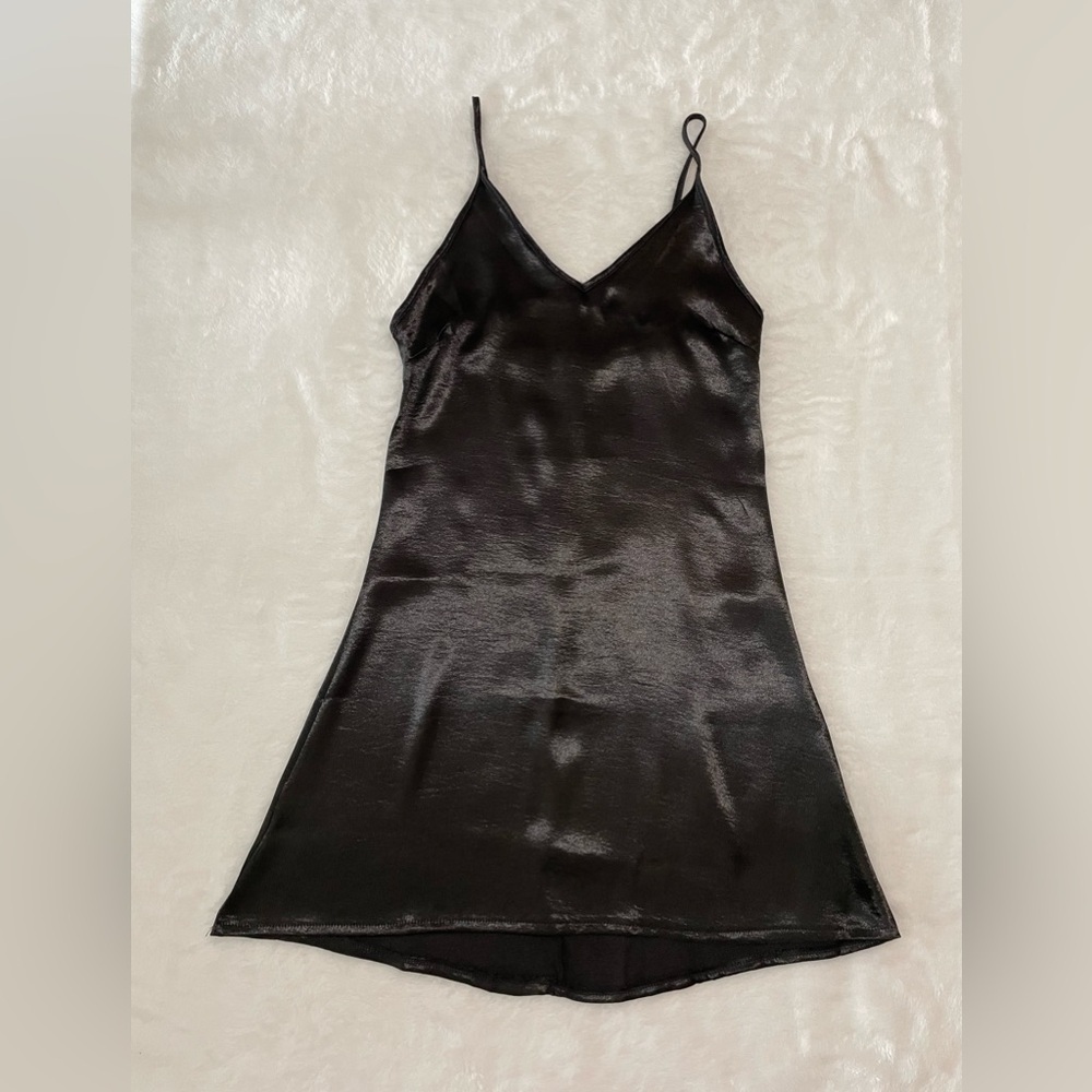 BNWT Sexy Little Black Dress LBD Silky Sash Tie Zipper Back Zaful Strapsâ - Picture 3 of 8